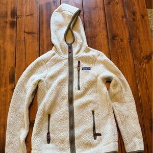 Patagonia Cream Fleece Jacket with Full Zipper